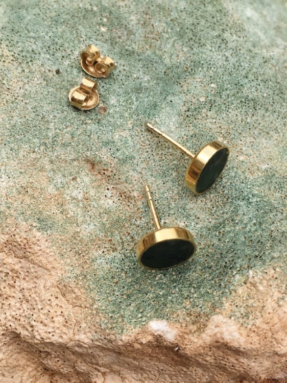 Solid gold stud earrings with deep green nephrite gemstone