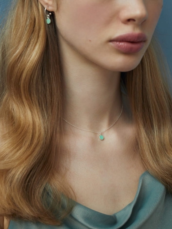 Sterling silver necklace with mini chrysoprase pendant