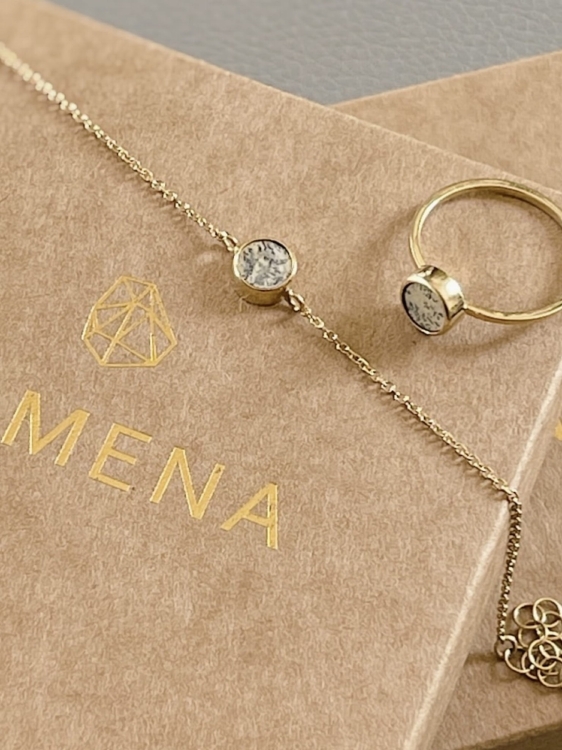 585 golD bracelet with dendrite stone.jpg