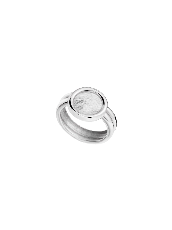 Sterling silver ring with mountain crystal