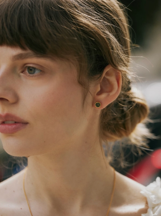 Gold-plated nephrite earrings studs
