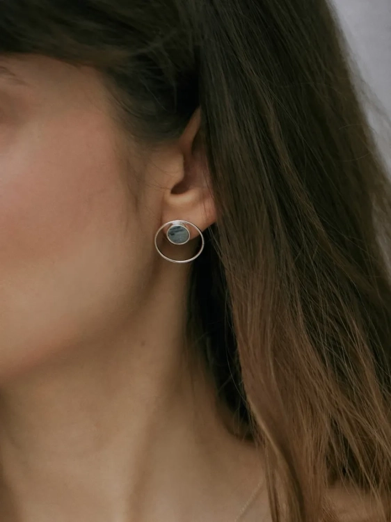 Geometric silver circle earrings with abstract gray dolomite Picasso